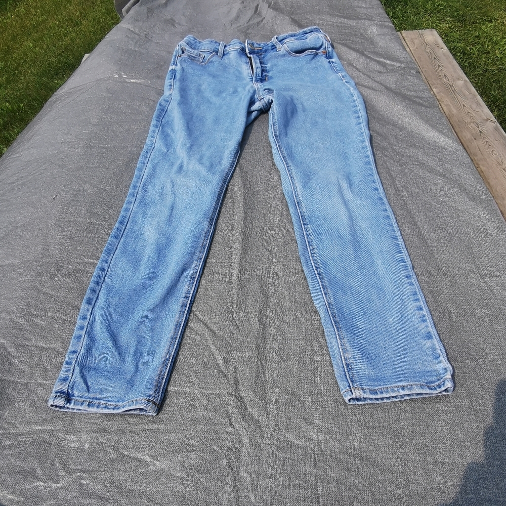OLD NAVY Rockstar Super Skinny Size 8  Light Blue Washed Denim Jeans